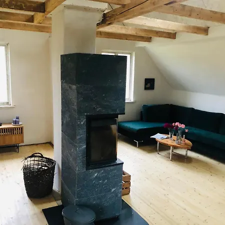 Lehm-fachwerkhaus Im Vorharz In Der Landschaft *