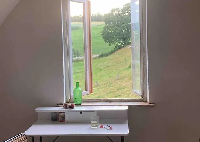 Lehm-fachwerkhaus Im Vorharz In Der Landschaft *